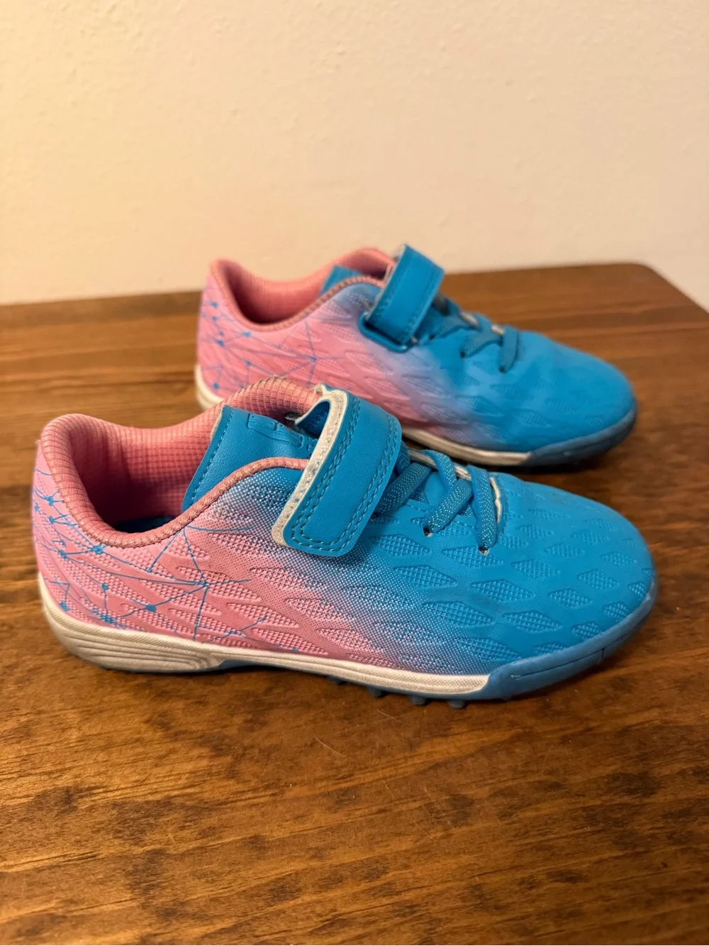 Kids Turf Shoes - Lightweight Velcro Closure